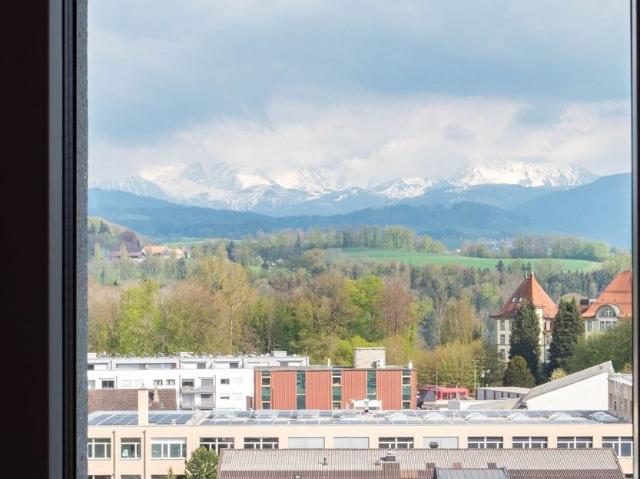 Apartment with 2.5 rooms for rent in Fribourg 72 m²
