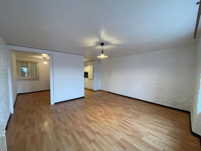 2.5 room apartment with unobstructed view and balcony Rue du Collège 25