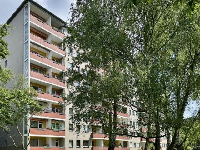 2,5 Zimmer Eigentumswohnung kaufen in Berlin Gropiusstadt, West Loggia, Grün Ausblick, modernis. Bad