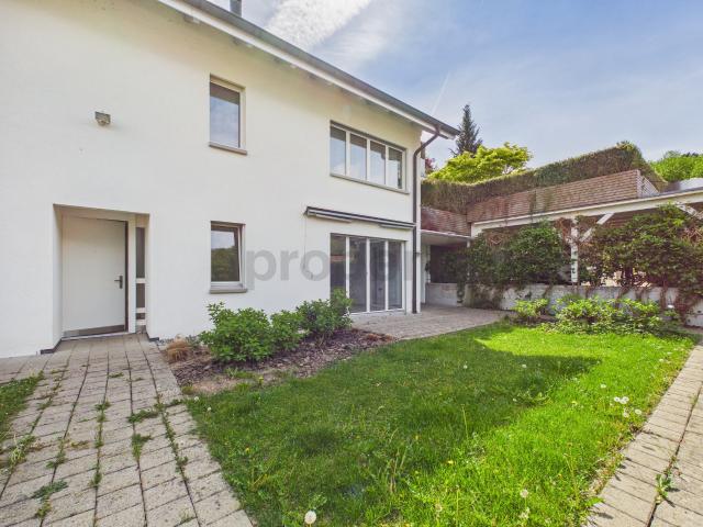 2.5 Zimmer Gartenwohnung im idyllischen Killwangen