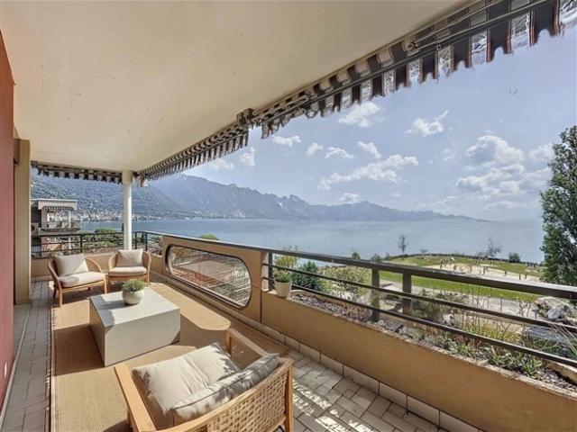2.5 Zimmer Penthouse mit Terrasse und Panoramablick