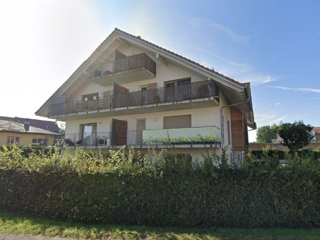 2.5 Zimmer Wohnung im Erdgeschoss mit Terrasse