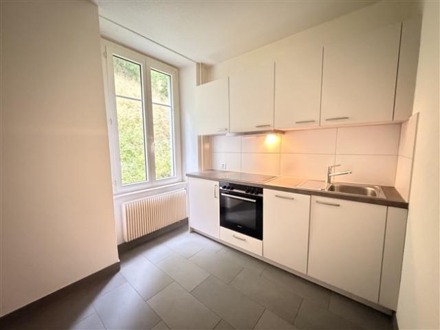 2,5 Zimmer Wohnung im ersten Stock zur Miete in Porrentruy