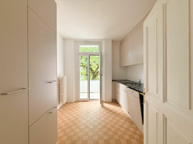 2,5 Zimmer Wohnung mit Balkon
