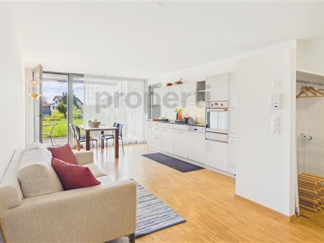 2.5 Zimmer Wohnung mit Sitzplatz und Bahnhofnähe in Mammern