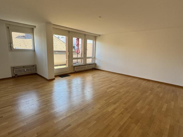 2.5 ZIMMER WOHNUNG MITTEN IM HERZEN VON BASEL