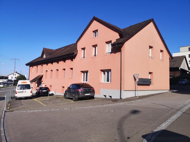 2.5 Zimmer Wohnung zu vermieten in Gachnang, Schweiz