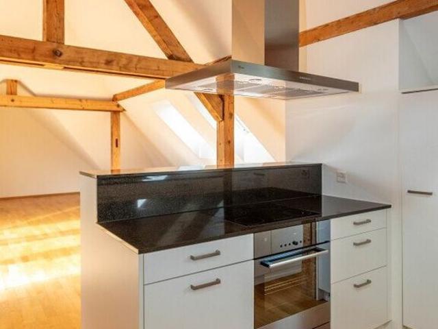 2.5 Zimmer, 107 m², 4. Stock