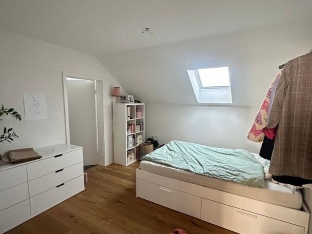 2.5 Zimmer, 106 m², 4. Stock
