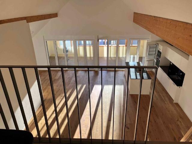 2.5 Zimmer, 114 m², 2. Stock