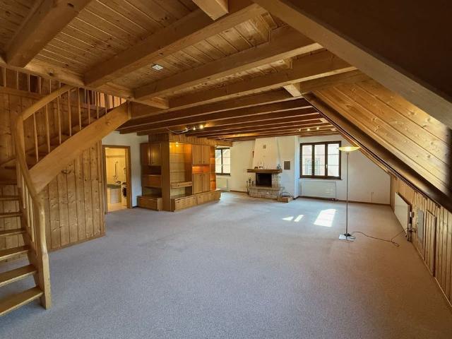 2.5 Zimmer, 115 m², 2. Stock