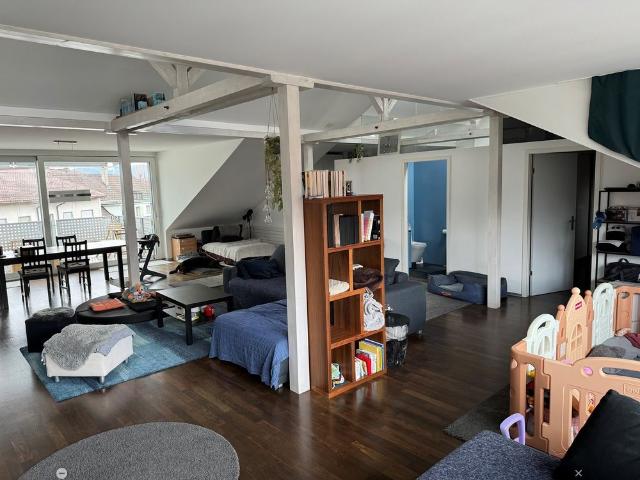 2.5 Zimmer, 115 m², 5. Stock