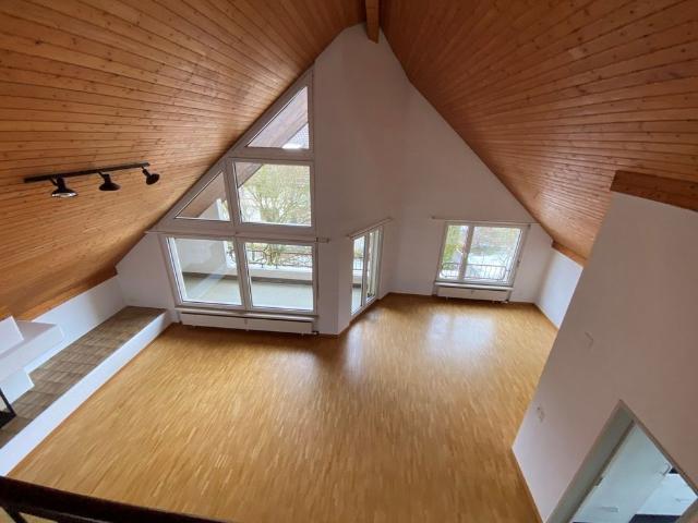 2.5 Zimmer, 122 m², 3. Stock