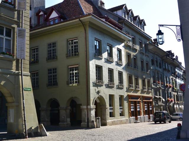 2.5 Zimmer, 136 m², 2. Stock