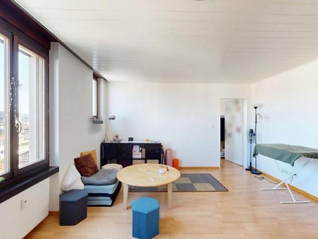 2.5 Zimmer, 44 m², 2. Stock