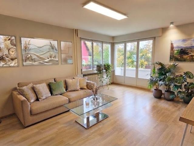 2.5 Zimmer, 48 m², 2. Stock