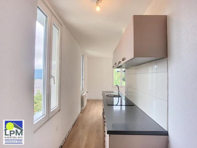 2.5 Zimmer, 48 m², 2. Stock