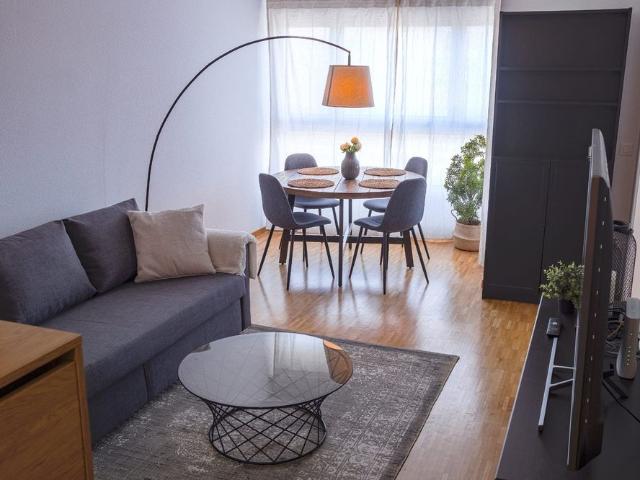 2.5 Zimmer, 42 m², 2. Stock