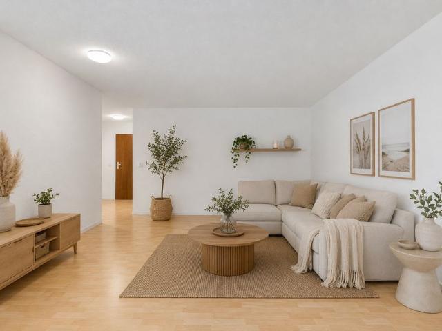 2.5 Zimmer, 54 m², 1. Stock