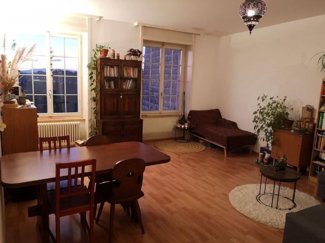 2.5 Zimmer, 54 m², 1. Stock