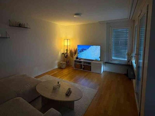 2.5 Zimmer, 55 m², 1. Stock