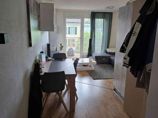 2.5 Zimmer, 55 m², 2. Stock