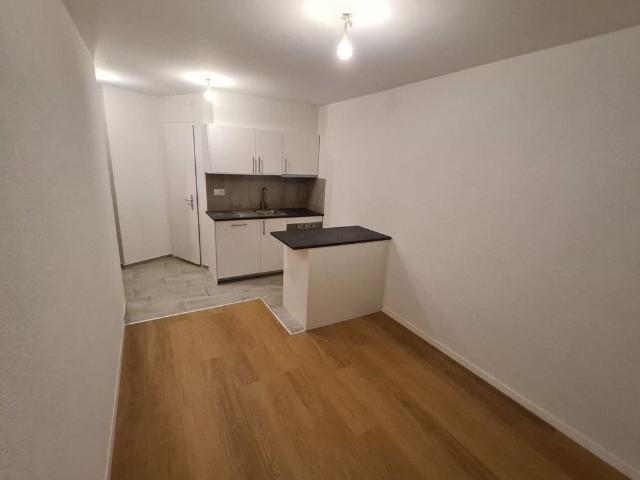 2.5 Zimmer, 55 m², 2. Stock