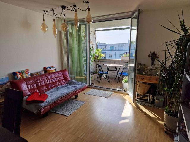 2.5 Zimmer, 56 m², 3. Stock