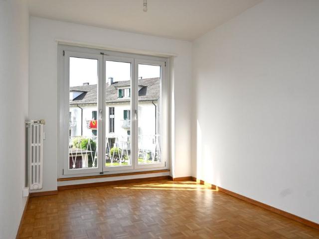 2.5 Zimmer, 56 m², 1. Stock