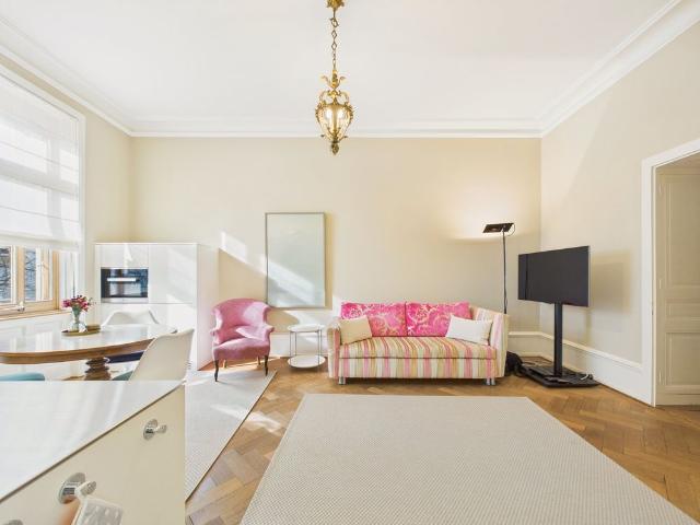 2.5 Zimmer, 56 m², 1. Stock