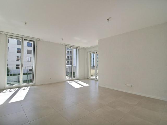 2.5 Zimmer, 56 m², 1. Stock