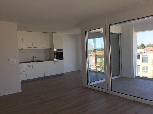 2.5 Zimmer, 56 m², 2. Stock