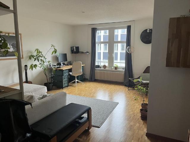 2.5 Zimmer, 56 m², 4. Stock