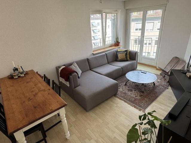 2.5 Zimmer, 56 m², 4. Stock