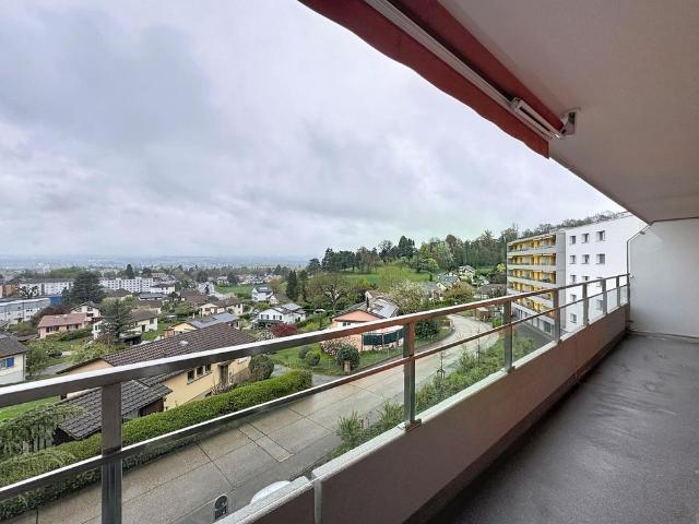 2.5 Zimmer, 57 m², 2. Stock