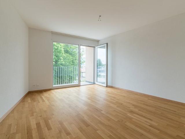 2.5 Zimmer, 57 m², 2. Stock