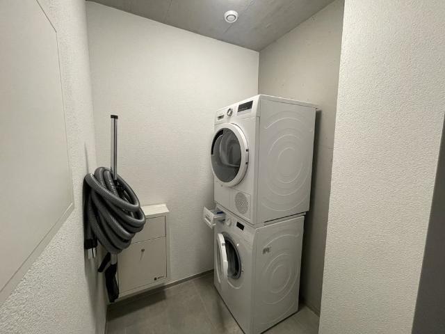 2.5 Zimmer, 57 m², 2. Stock