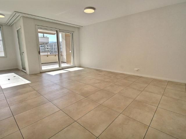 2.5 Zimmer, 57 m², 4. Stock
