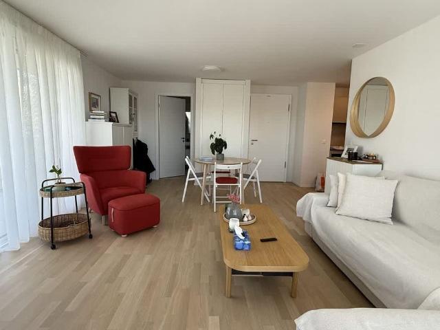 2.5 Zimmer, 57 m², 4. Stock
