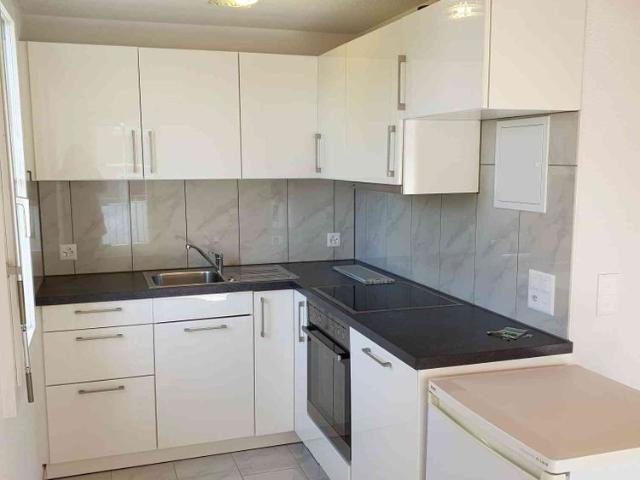 2.5 Zimmer, 58 m², 3. Stock