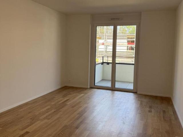 2.5 Zimmer, 58 m², 1. Stock