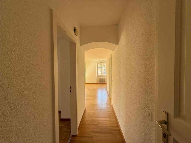 2.5 Zimmer, 58 m², 2. Stock