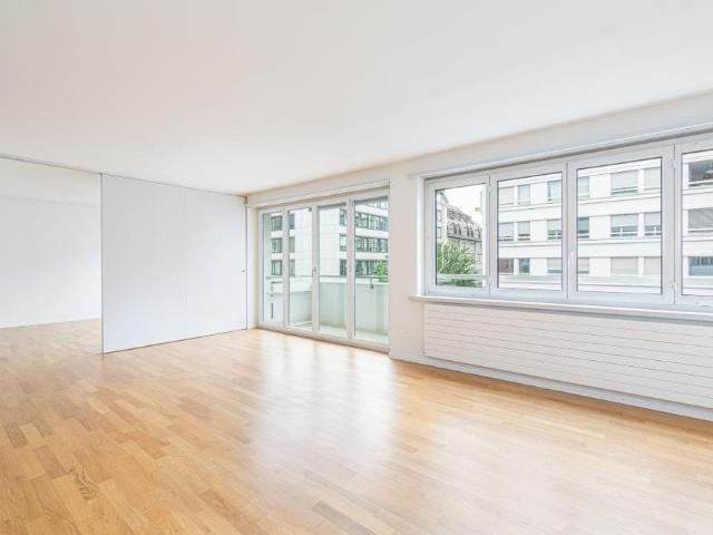 2.5 Zimmer, 58 m², 4. Stock