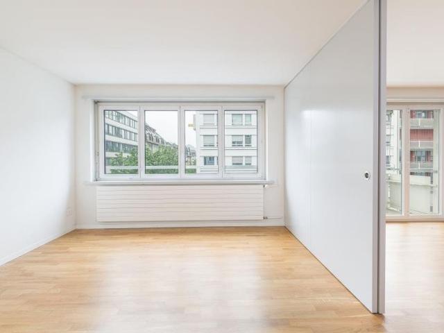 2.5 Zimmer, 58 m², 4. Stock