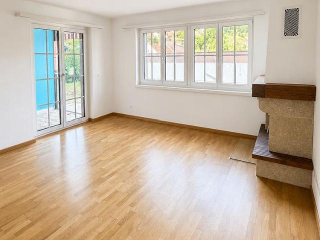 2.5 Zimmer, 58 m², EG