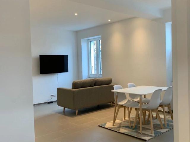 2.5 Zimmer, 58 m², EG