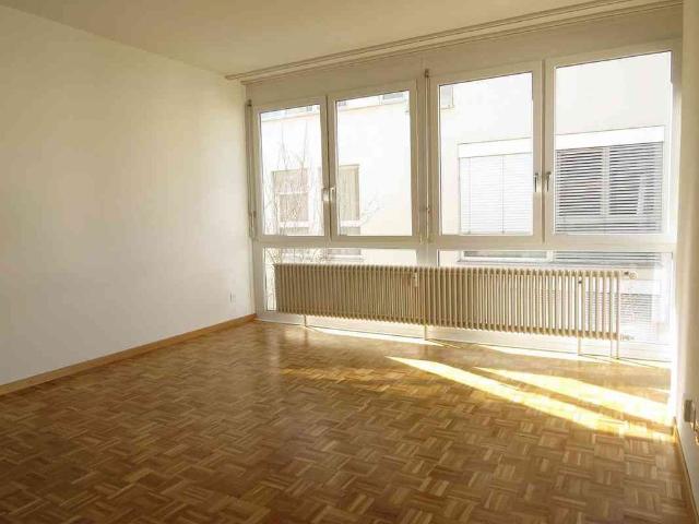 2.5 Zimmer, 59 m², 1. Stock