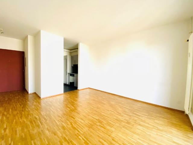 2.5 Zimmer, 53 m², 3. Stock