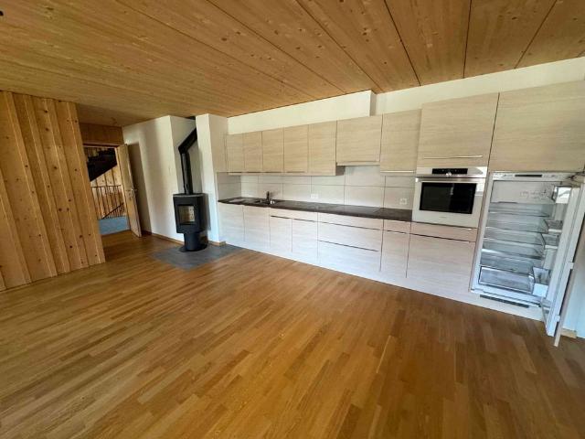 2.5 Zimmer, 64 m², 1. Stock