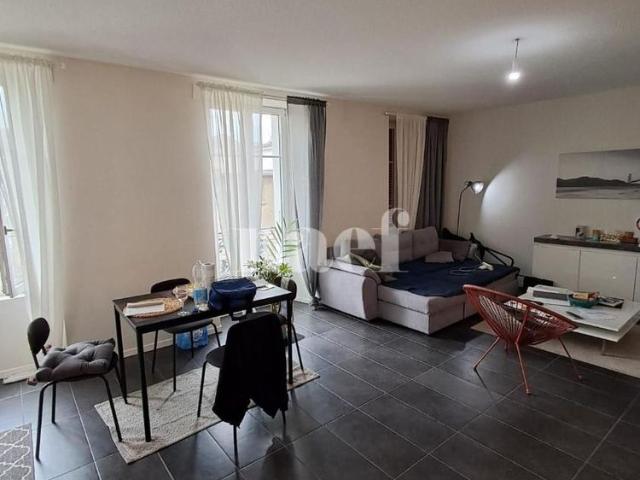 2.5 Zimmer, 64 m², 1. Stock